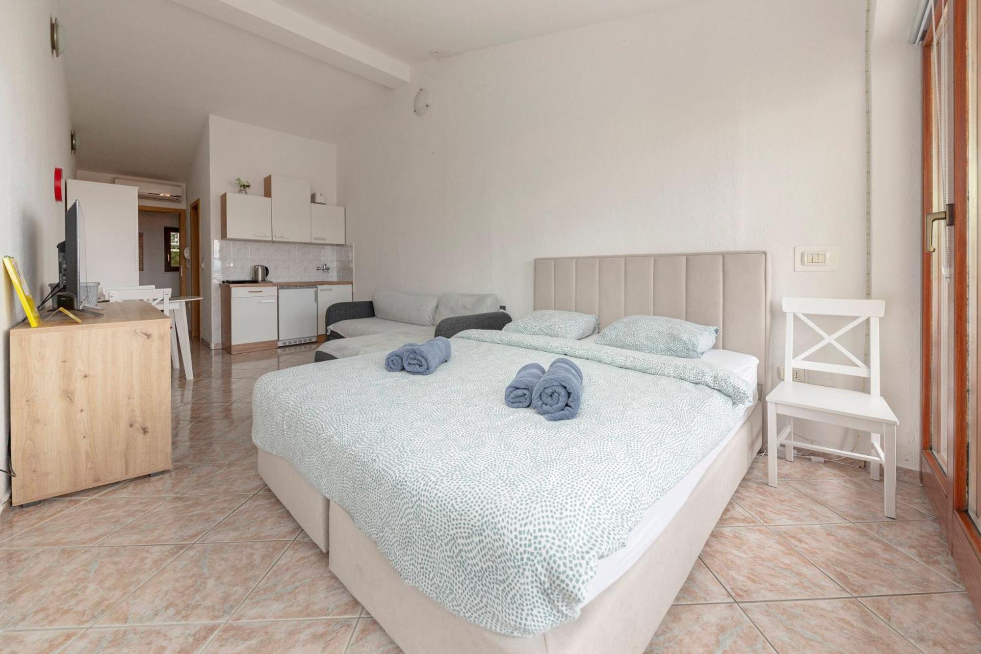 Apartma Gaja Копер Екстериор снимка