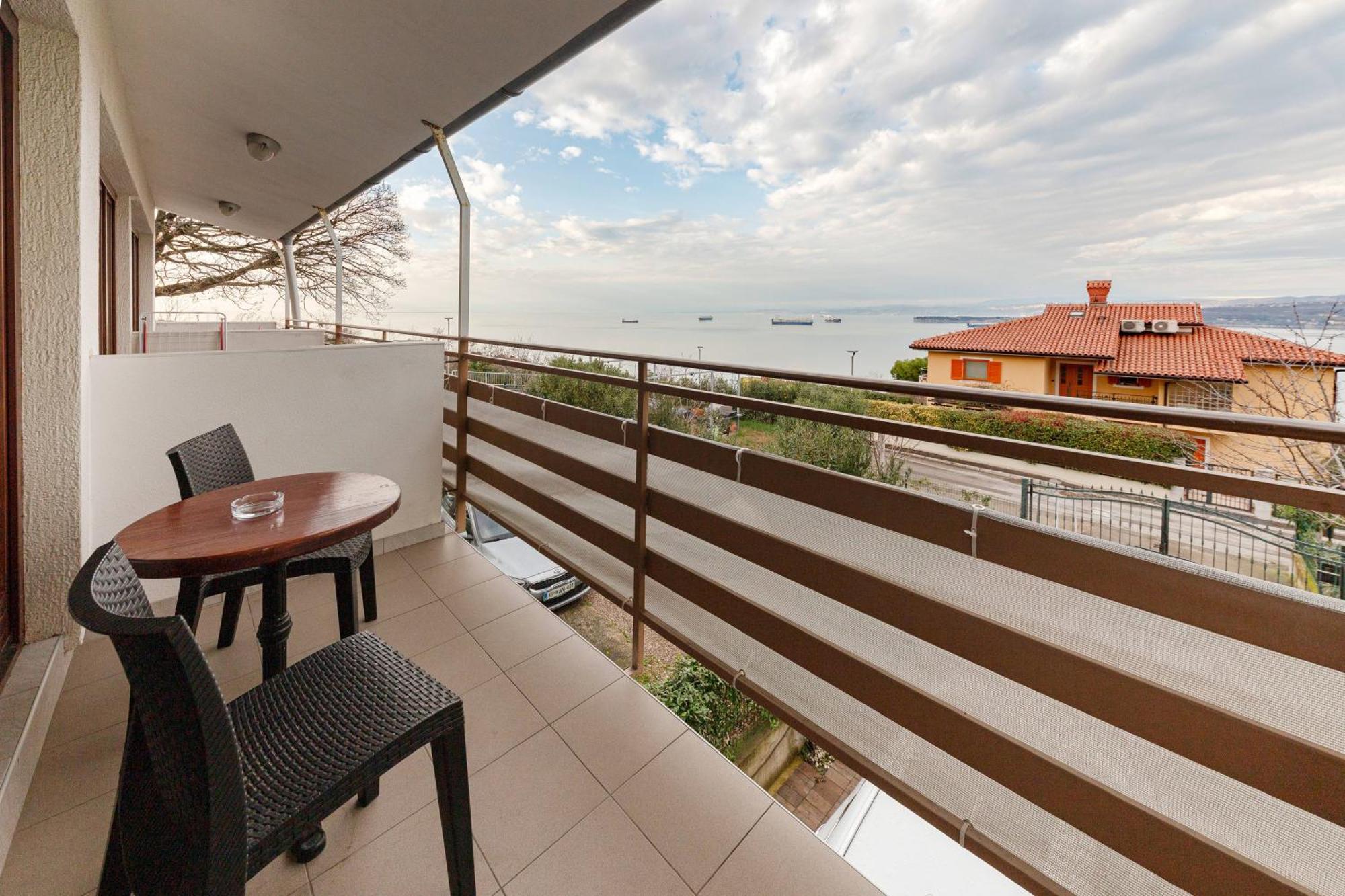 Apartma Gaja Копер Екстериор снимка